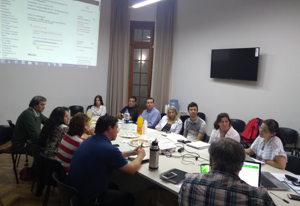 Reunión del equipo de trabajo IDECOR